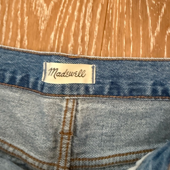 Madewell Women's Size 27 Blue Distressed Relaxed Denim Shorts - Picture 5 of 13